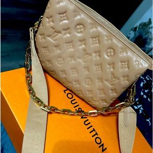 COUSSIN PM , crossbody w/ chain and strap (option) Leather , Box & Dustbag.